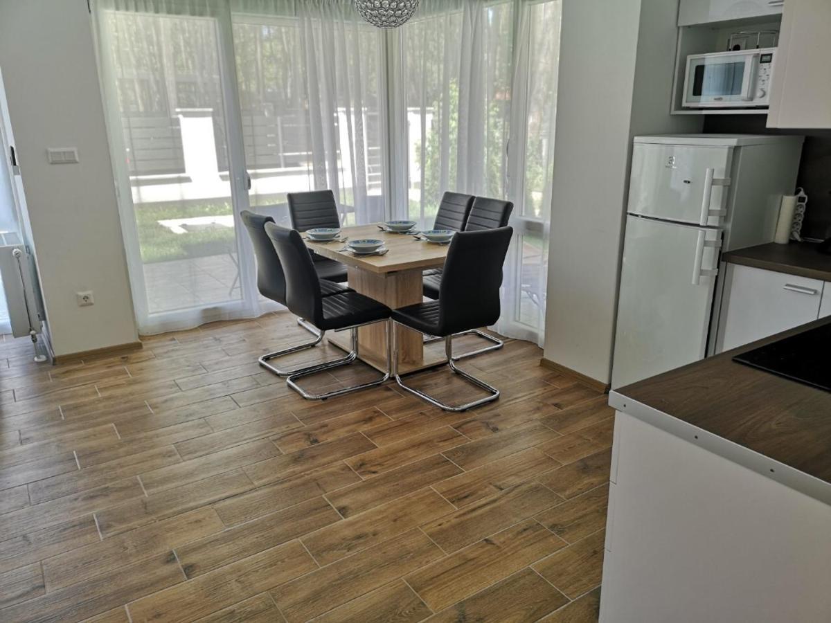 Nella Apartman Apartment Siofok Ngoại thất bức ảnh